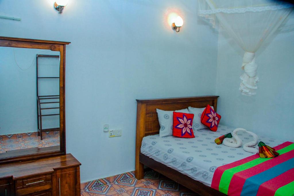 Chanaka Holiday Inn - 2