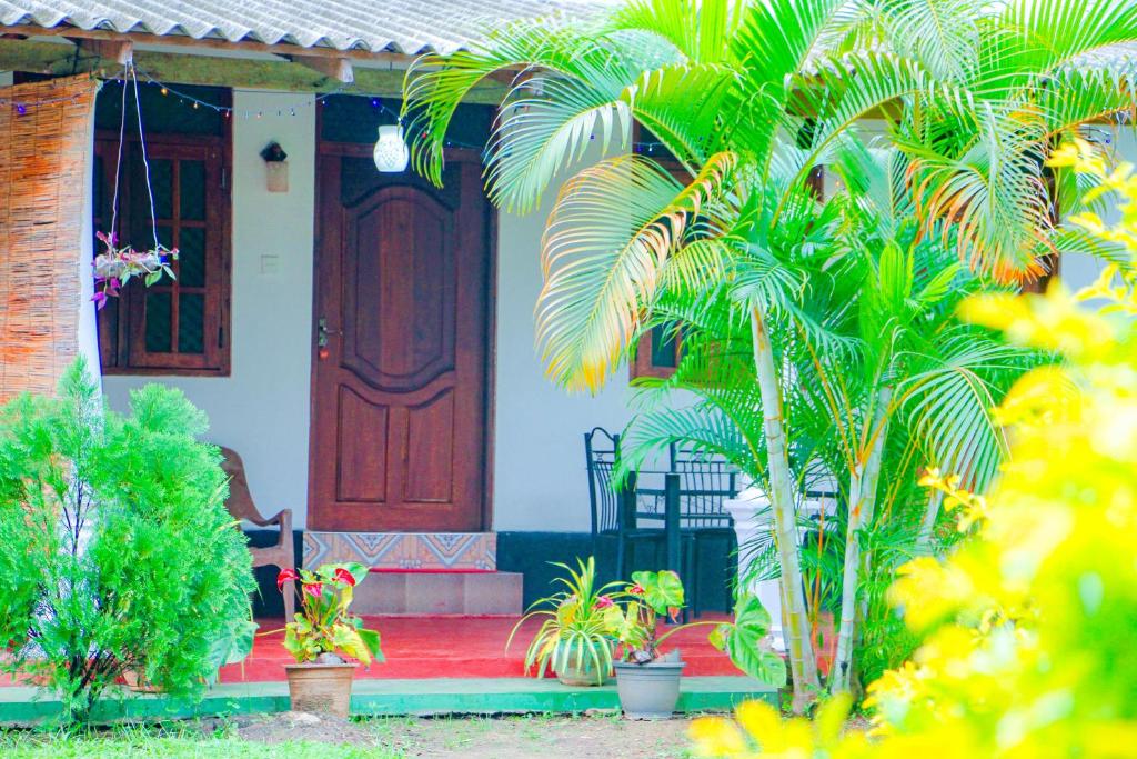 Chanaka Holiday Inn - 15