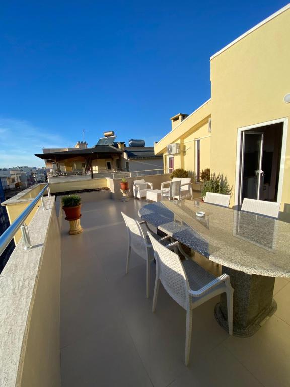 The Elevated Abode Luxe Loft - Imazhi 6