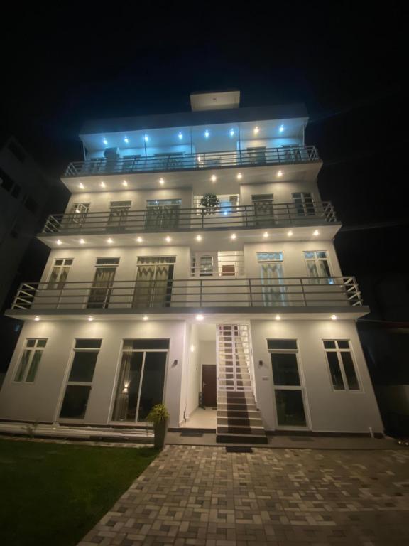 Apartment near Colombo Airport - Studio