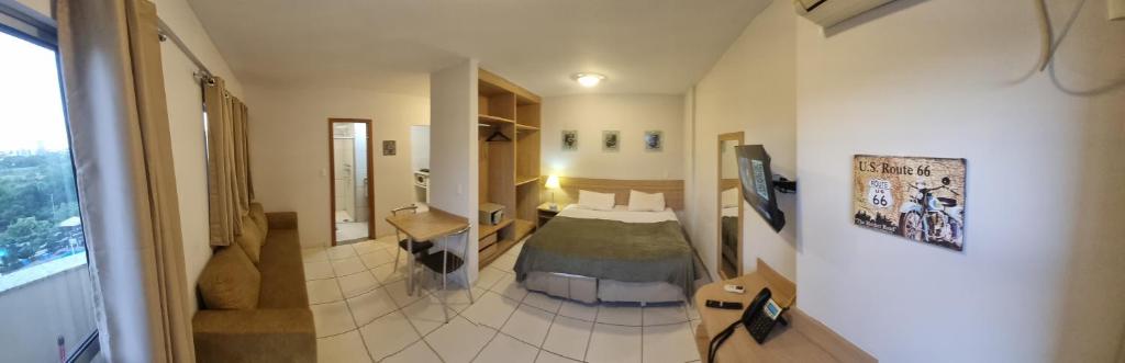 Postel nebo postele na pokoji v ubytování Flat 317 Golden Dolphin Express
