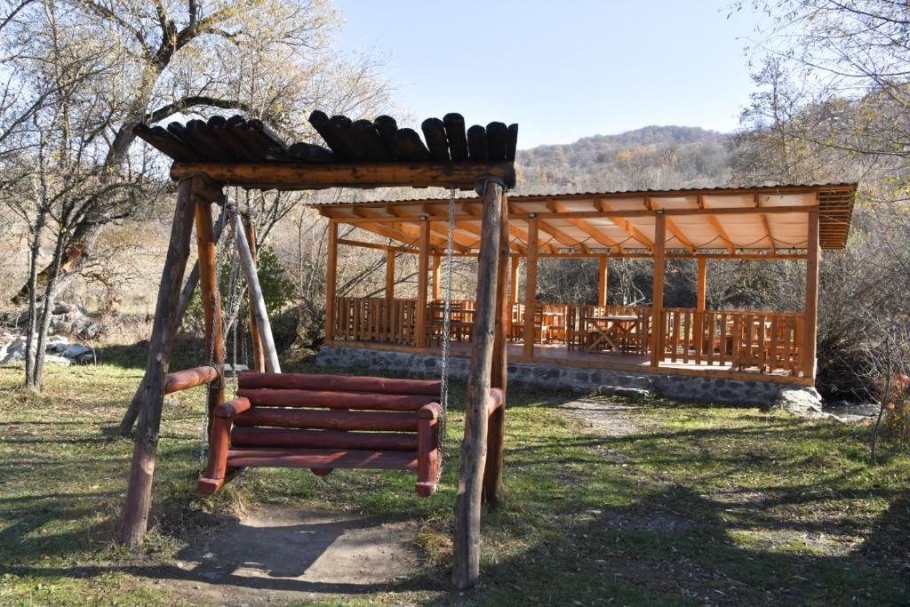 Fotografie z fotogalerie ubytování Haleb Hotel Complex v destinaci Dilidžan
