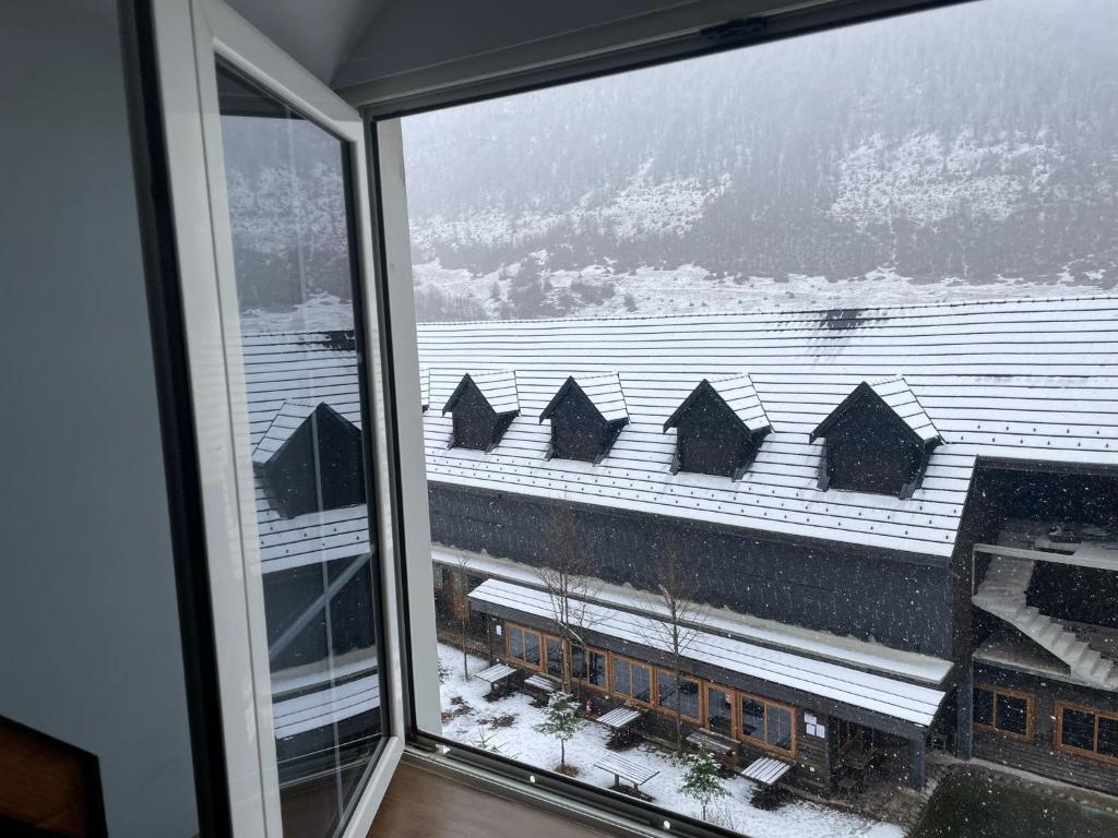 Boga Alpine Resort að vetri til