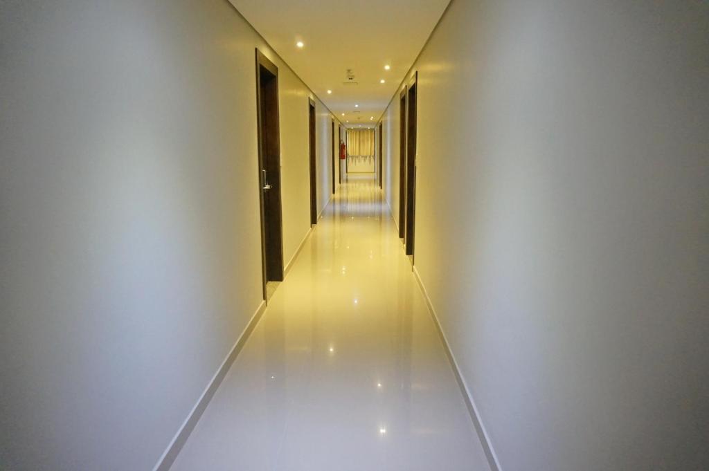  Economy Master Hotel