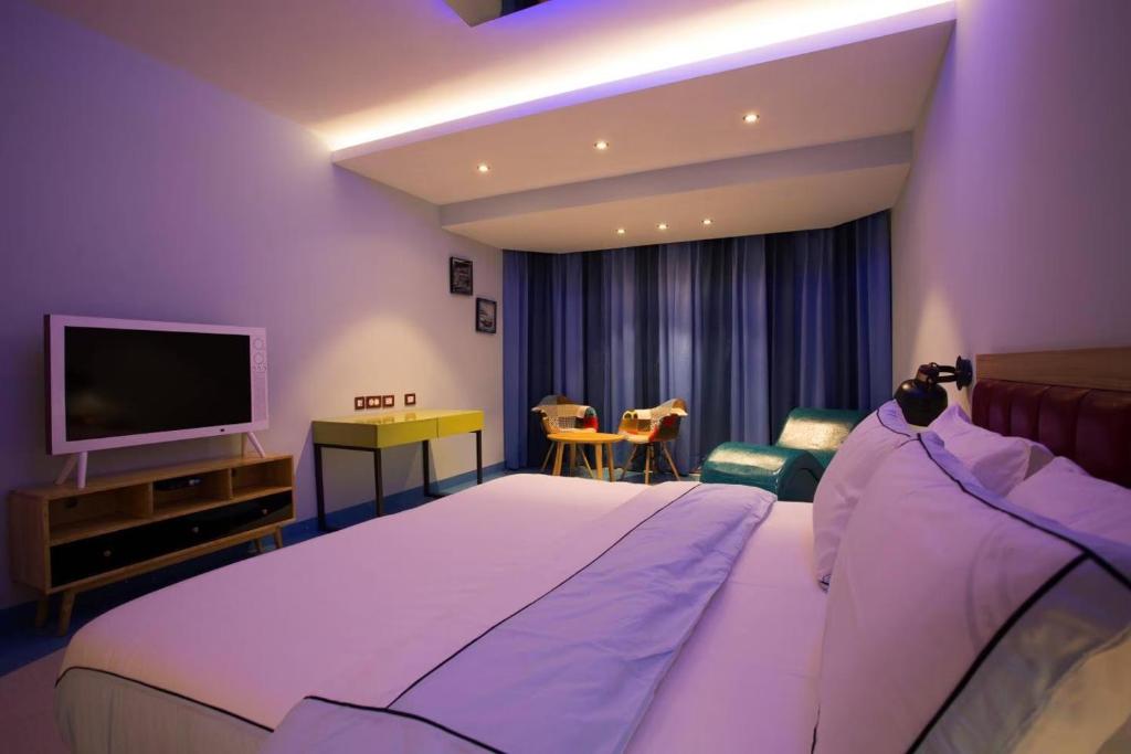 I Love Bell Bottoms Vagator Goa - Deluxe Double O Twin Room Con Vista A La Piscina