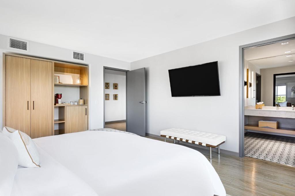 NOUN Hotel, Norman, a Tribute Portfolio Hotel photo