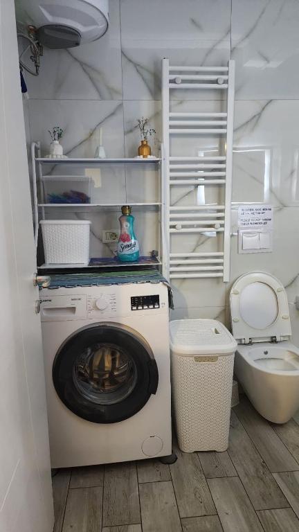 AG Beach Apartment - Image 3