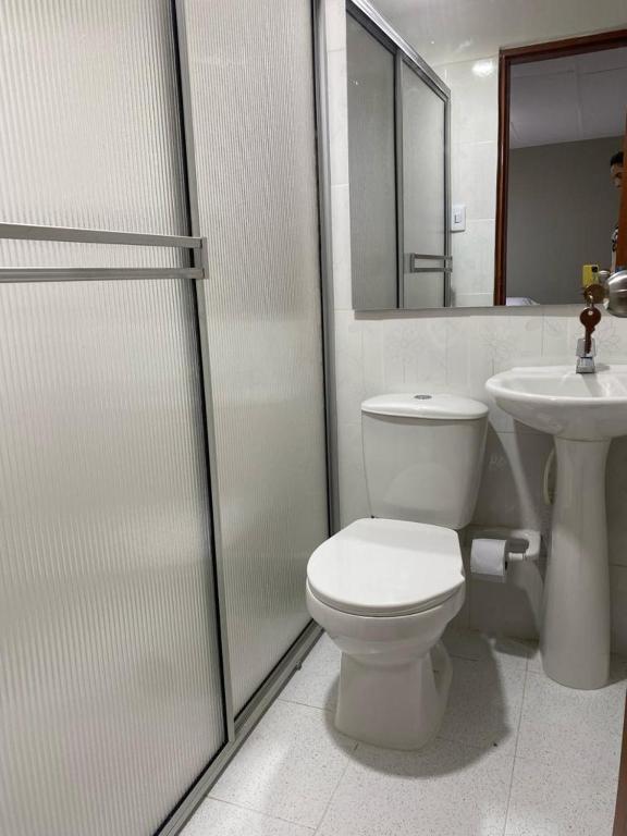 Koupelna v ubytování HOSTAL CASA PALMA