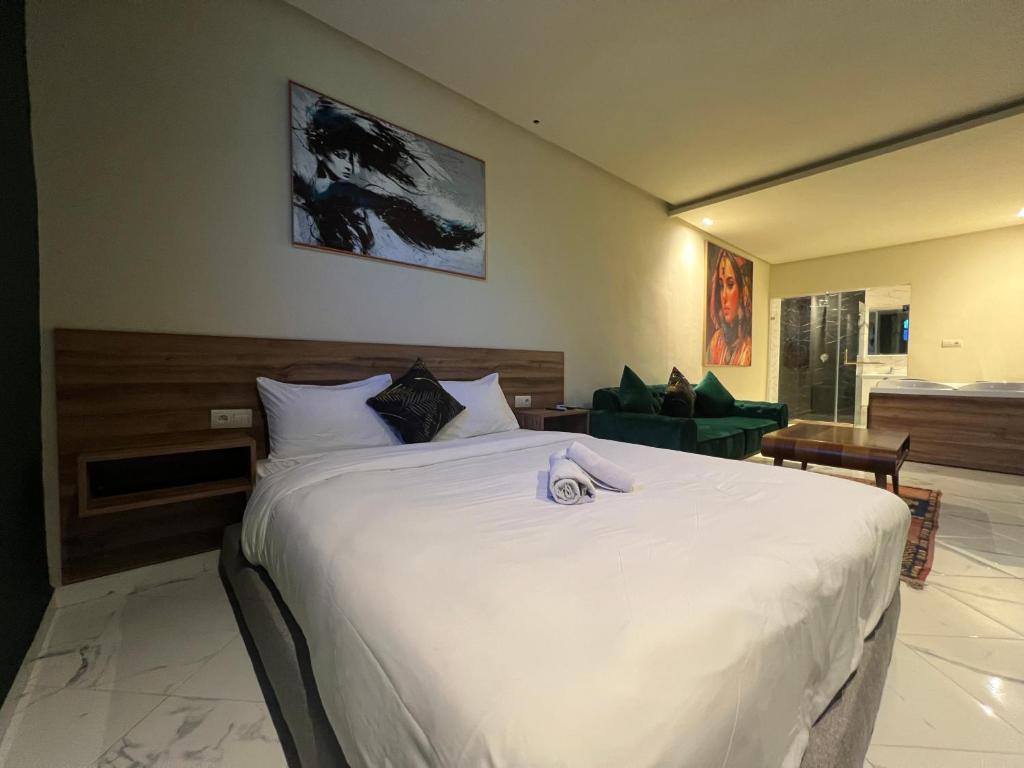 Posteľ alebo postele v izbe v ubytovaní Playa Del Sol Surf House