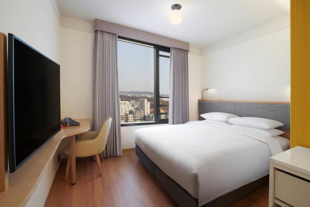 Moxy Seoul Insadongにあるベッド