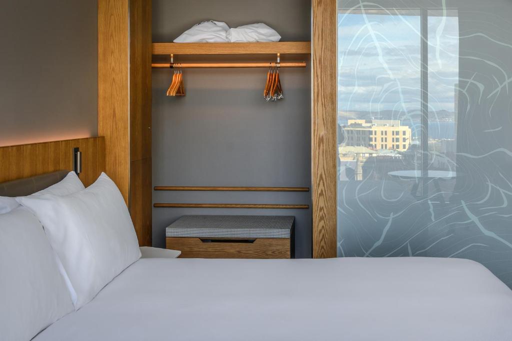 Crowne Plaza Hobart by IHG - Resim 23