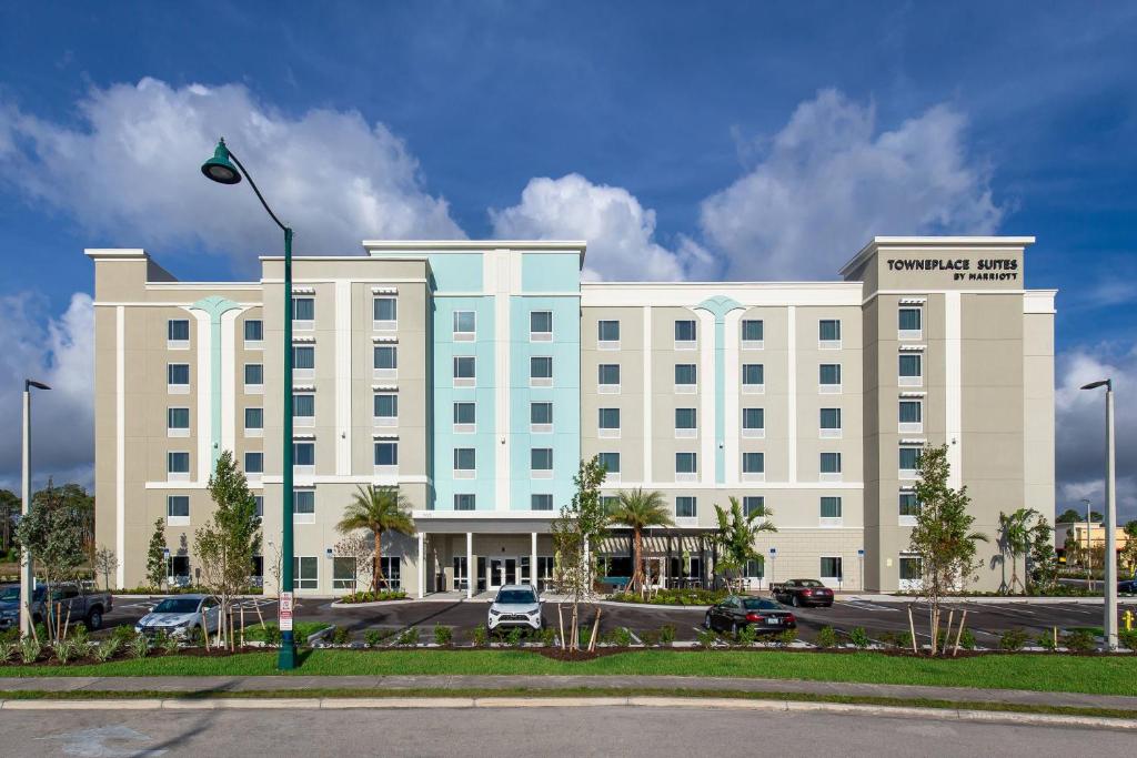 TownePlace Suites by Marriott Naples photo