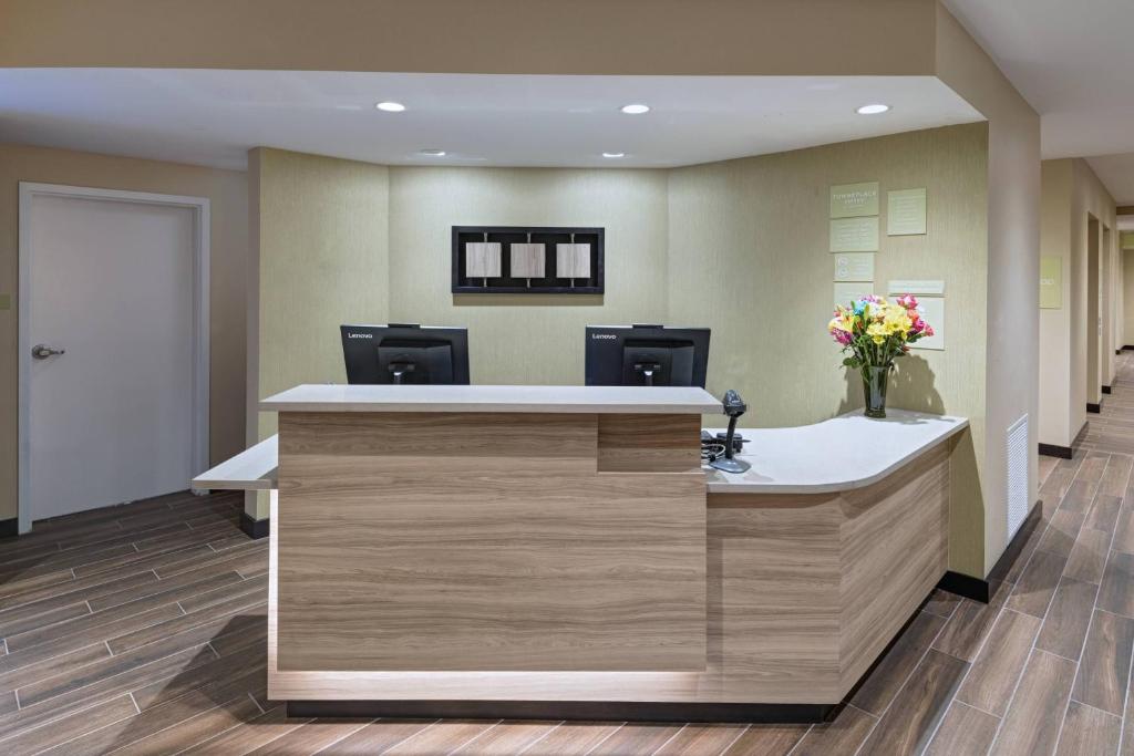 TownePlace Suites by Marriott Naples photo