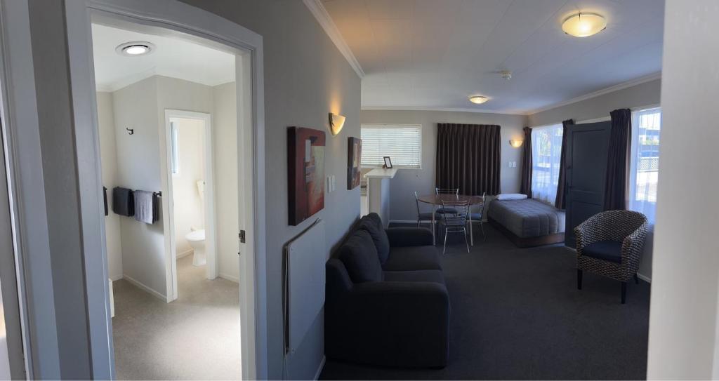 Amber Court Motel - Resim 42