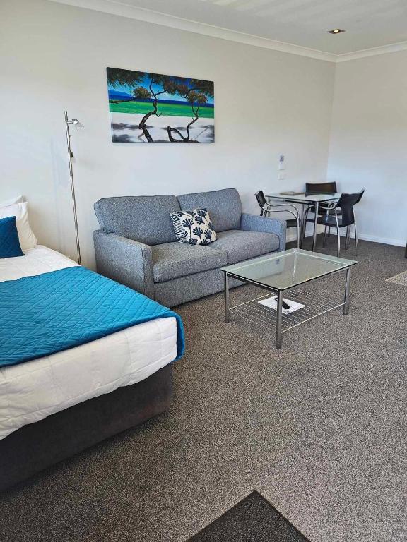 Beach Street Motel Apartments - Resim 45