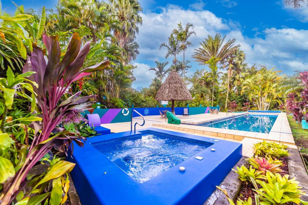 Bazén v ubytování Xandari Resort & Spa nebo v jeho okolí