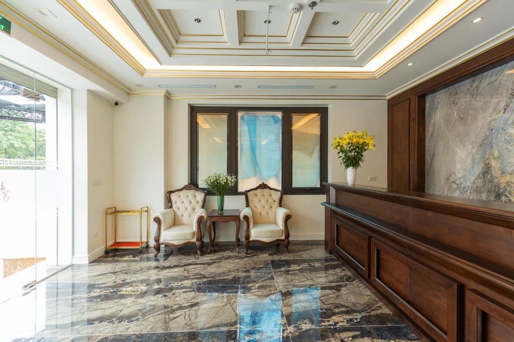 Posezení v ubytování Royal Dương Nội Hotel