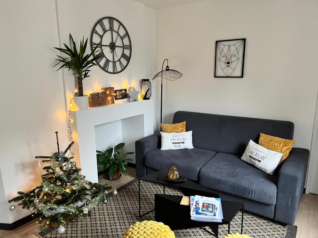 Posezení v ubytování Coin de paradis avec spa illimité en plein centre Avranches