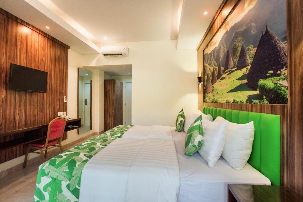 Sylvia Hotel & Resort Komodo - Premier Room Hill View