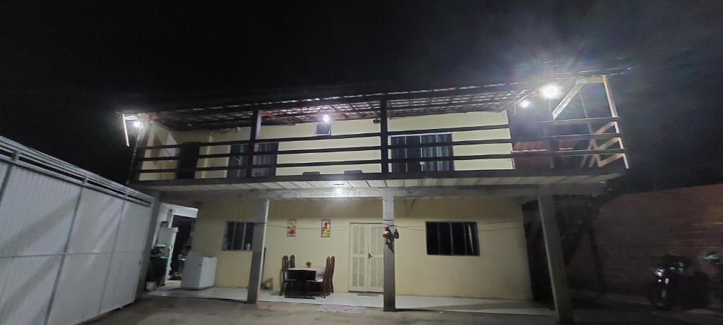 Το κτήριο όπου στεγάζεται  το δωμάτιο σε οικογενειακή κατοικία