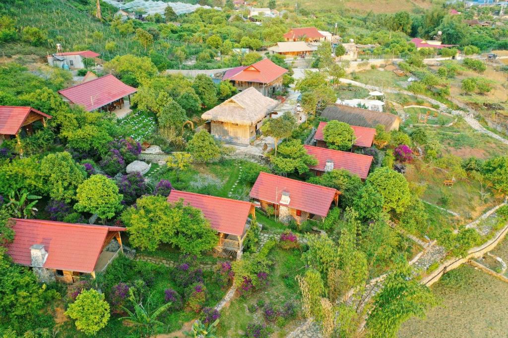 Tầm nhìn từ trên cao của Vân Hồ Ecolodge