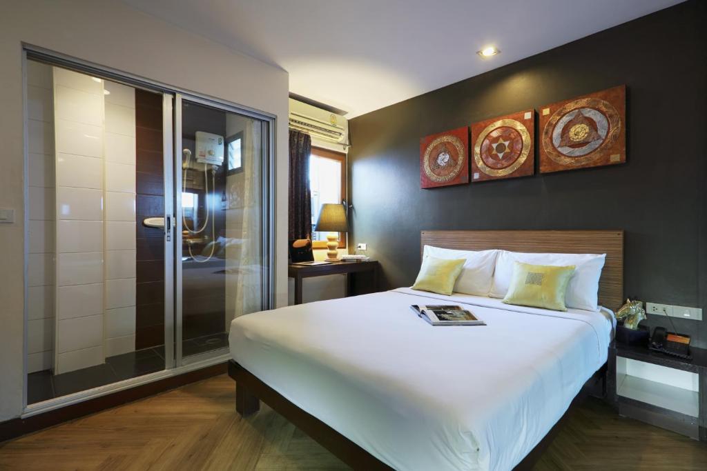 Postel nebo postele na pokoji v ubytování Sleep Withinn