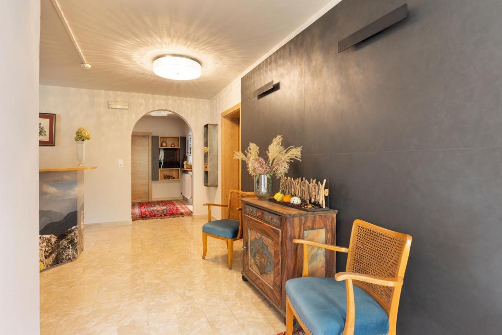 Posezení v ubytování Gästehaus Hornegger