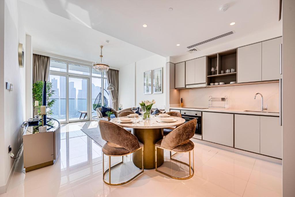 Emaar Beachfront Sunrise Bay 2bdr apartment, Dubai (updated prices 2025)