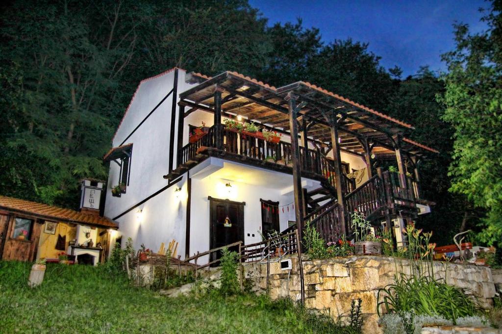 Budova, kde se the country house nachází