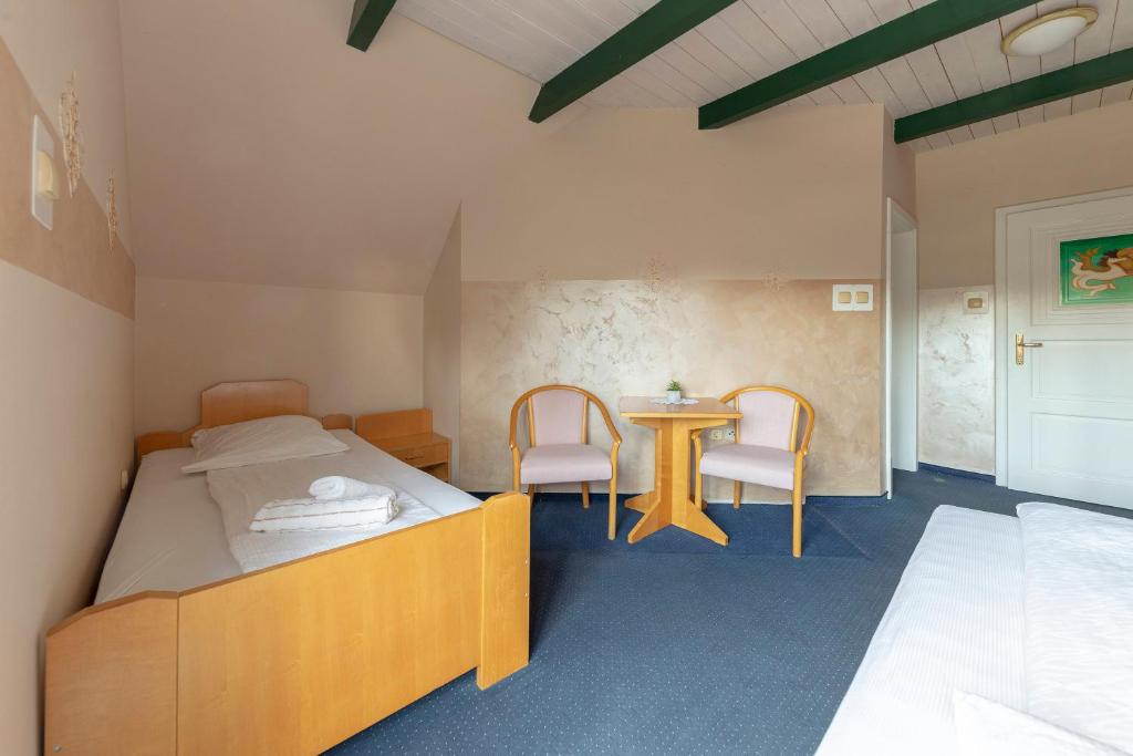Hotel Burger Veniše - Habitación Doble De Lujo Con Balcón
