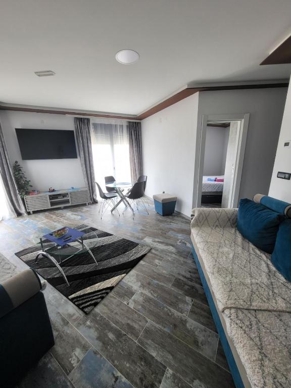 Sjónvarps- og/eða afþreyingartæki á Apartman Vista in Diamond Hill