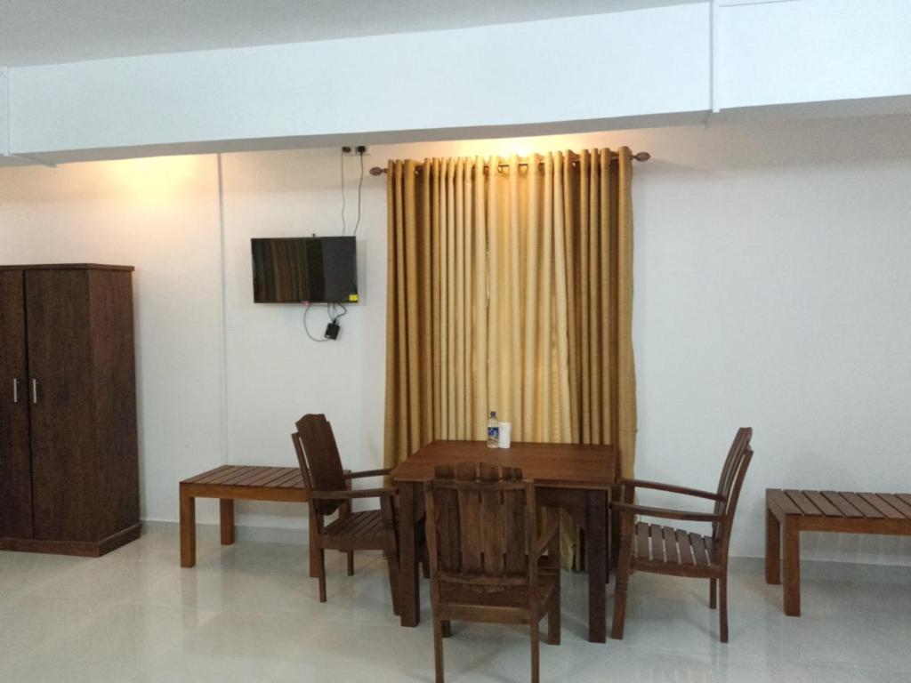 Spice Village Hotel & Restaurant - Drievoudige Kamer Met Balkon