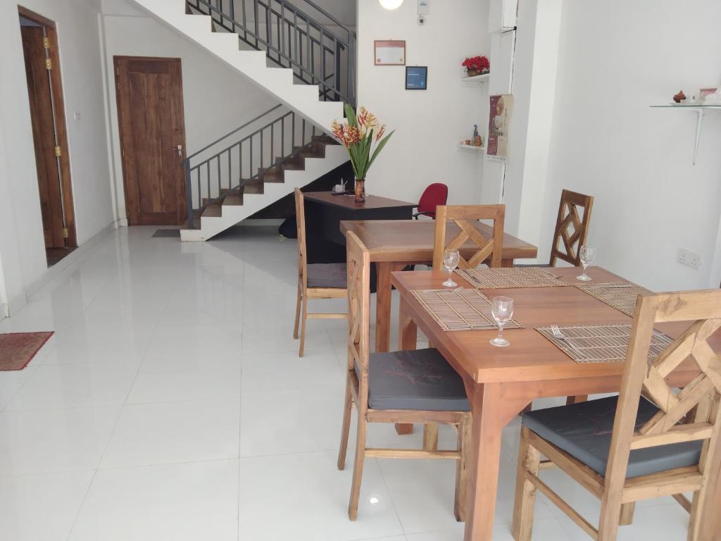 Istumisnurk majutusasutuses Hotel Sapid Luck Yala Safari