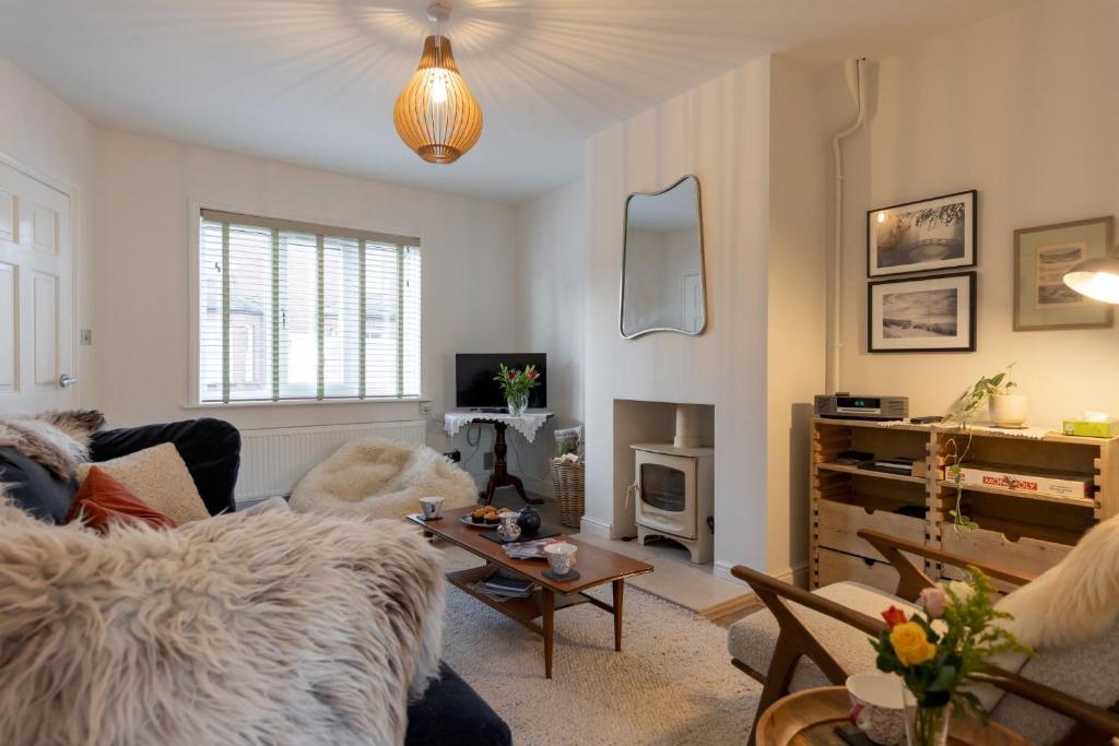 17 St Edmunds Road 5