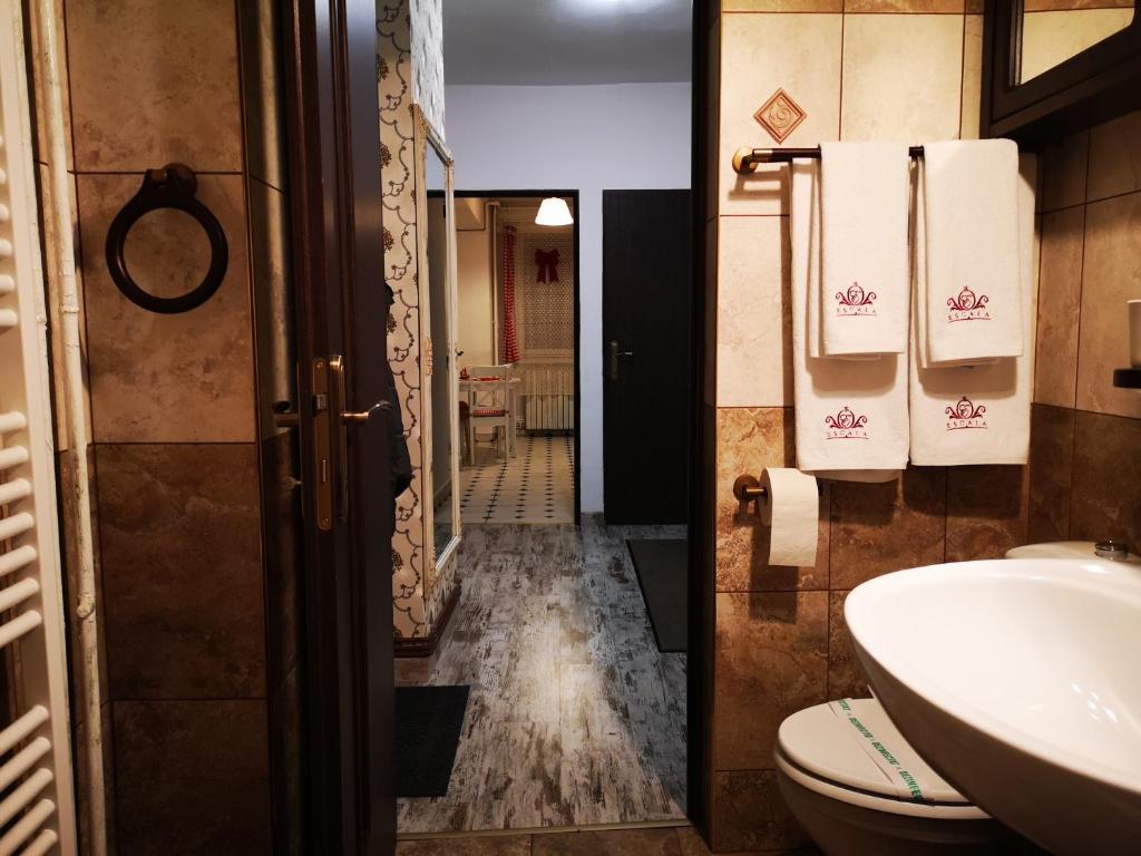 Escala Deluxe Apartment