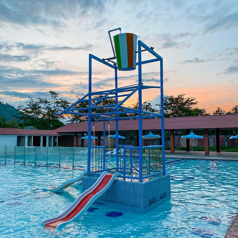 Bazén v ubytování Malokas Resort - Socorro - San Gil nebo v jeho okolí