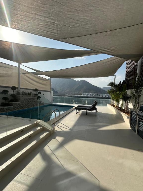 Al Dana Sea View Villa photo