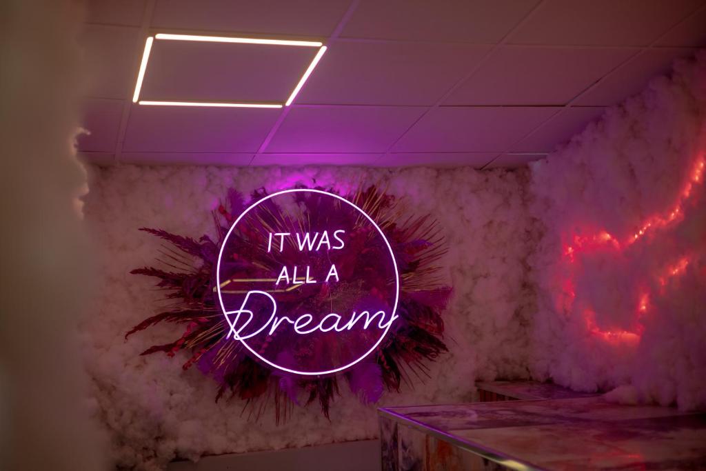 Hotel Holloway - Resim 19