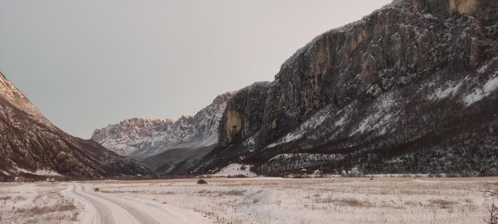 Eco resort Komarnica - 1