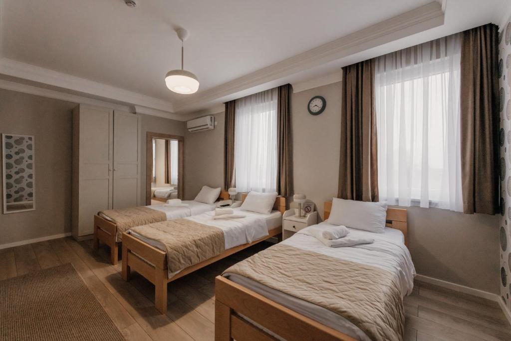 Hotel Beli Dvor - Deluxe Familienzimmer