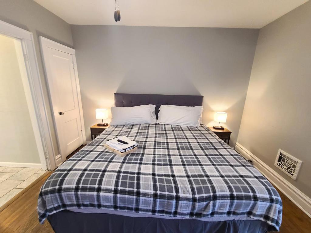 6600A Arsenal First Floor One Bedroom One Bath in South City, Ellendale