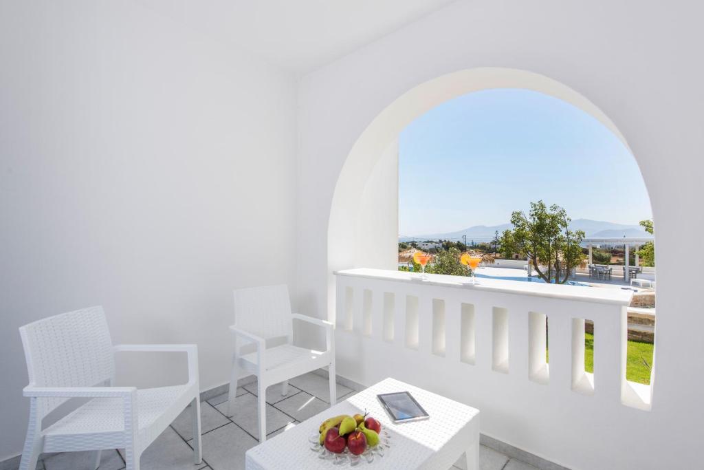 Cycladic Islands Hotel & Spa - 8