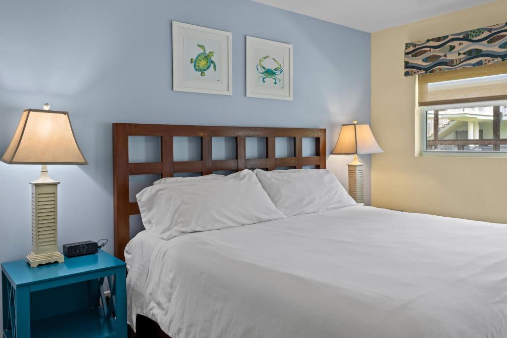 Sun Dek Beach House - Beachside Bungalow Deluxe