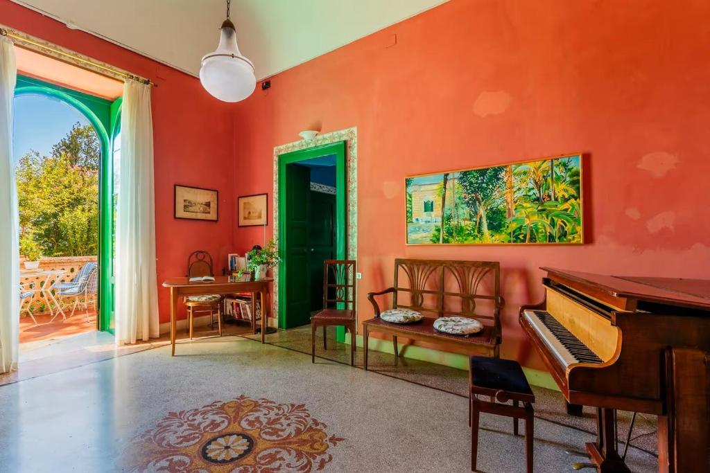 Zdjęcie z galerii obiektu Villa Sirgole 1897 w mieście Cutrofiano