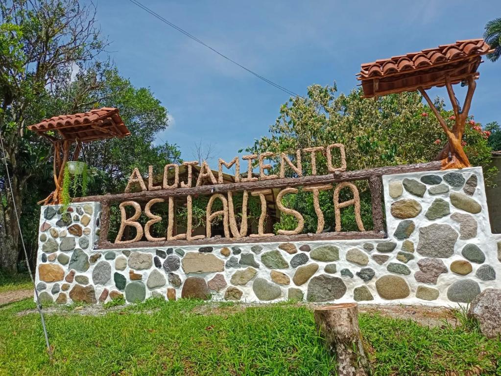 MocoaにあるAlojamiento rural Bellavista Experiencesのアフー国際バレーン看板