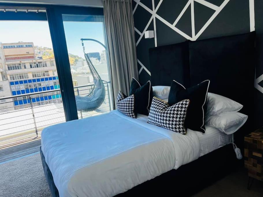 Luxury Adderley Cape Town Apartment Near Table Mountain, Cape Town