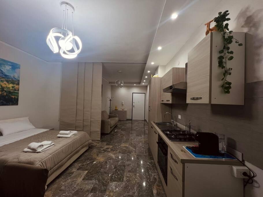 Campania Apartment Pompei Luxury - 150m dalla stazione - 5km da Pompei - Apartamento De Un Dormitorio