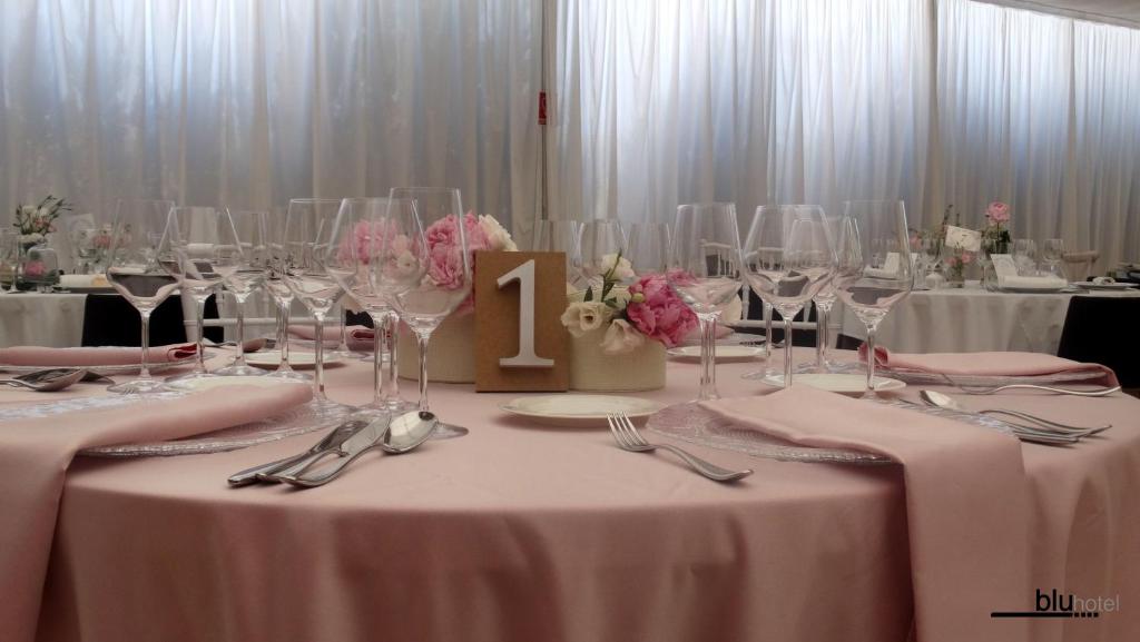 Restaurace v ubytování Blu Hotel Almansa