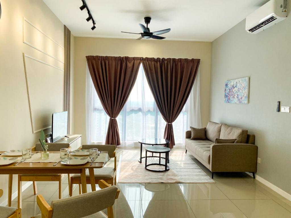 Gambar di galeri bagi Friends and Families 3 Bedrooms at IOI Resort City di Sepang