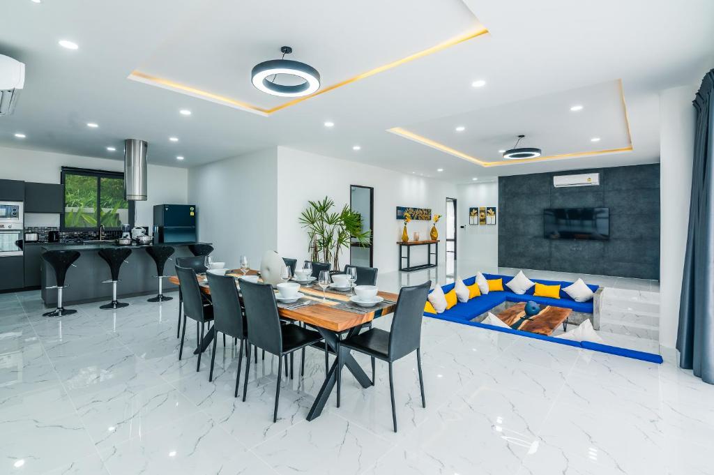Mango Hill Residenceにあるテレビまたはエンターテインメントセンター